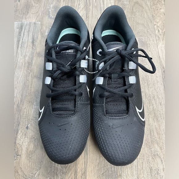 NEW Nike Hyperdiamond 4 Pro Metal Softball Cleats - Picture 2 of 10